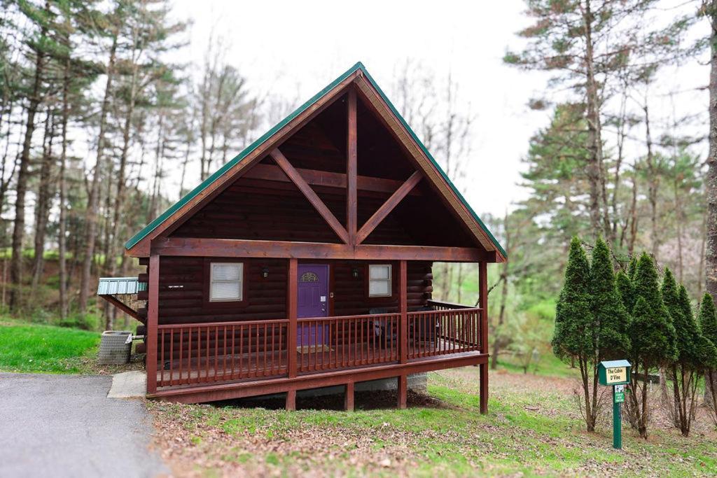 The Cabins At Pine Haven - Beckley Beaver エクステリア 写真